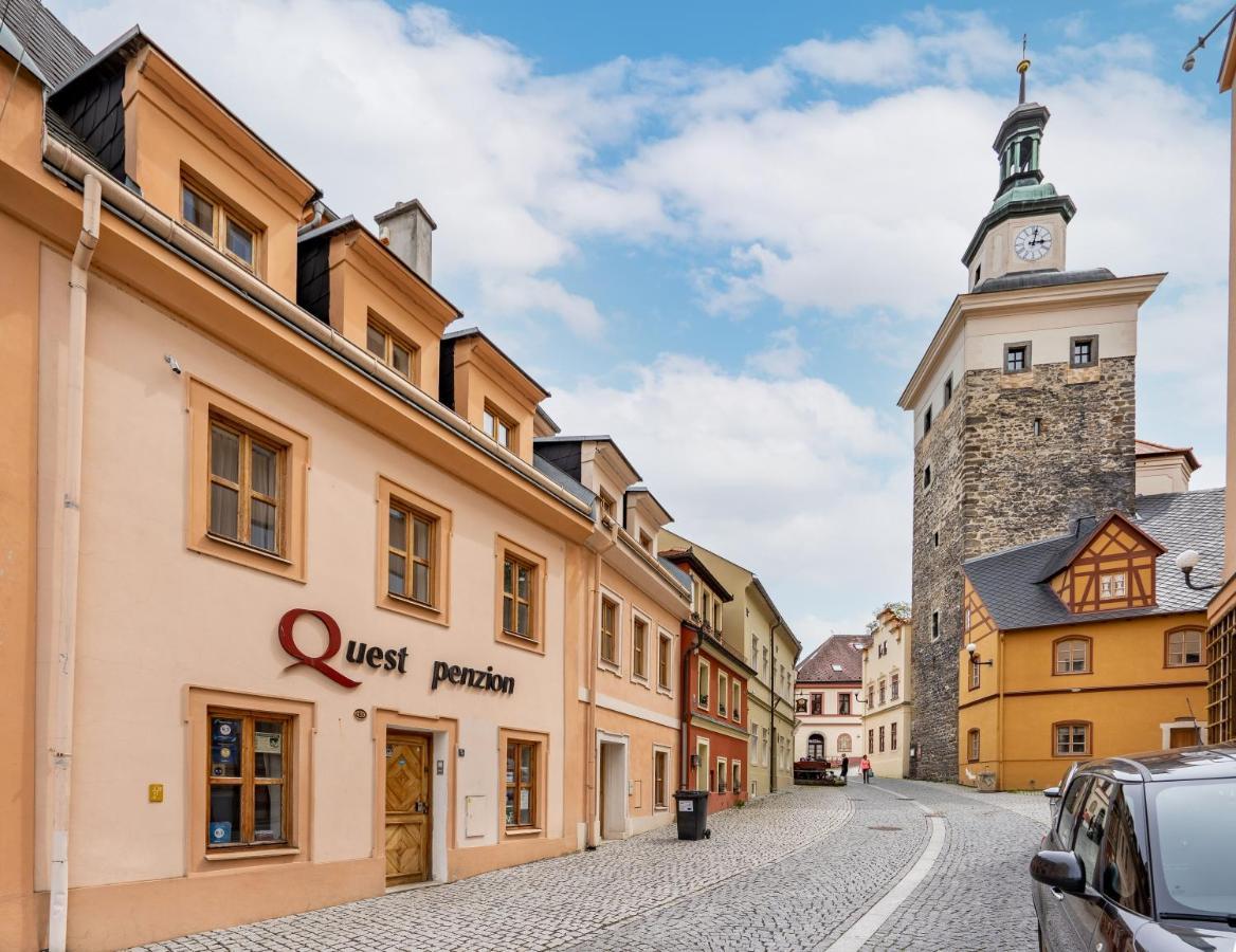 Penzion Quest Loket Buitenkant foto